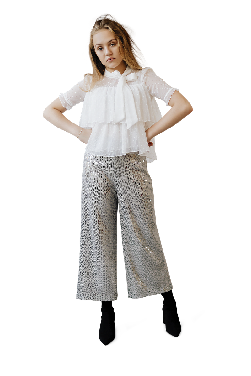 Fit Young Woman Standing Transparent PNG