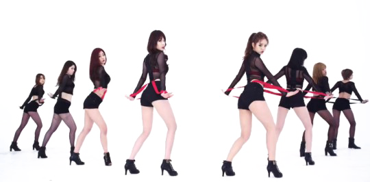Dance Girl PNG Transparent Picture